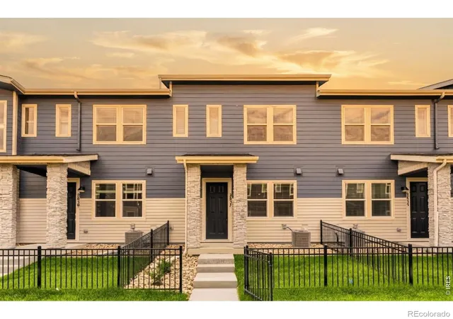 Photo 1 of Townhouse for sale at 2837 Bear Springs Cir, Longmont, CO 80503 | MLS# IR1070249 | Listing updated on 2026-10-08