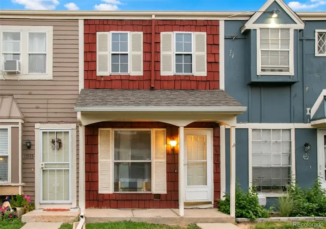 Condo for sale at 15783 E 13th Place, Aurora, CO 80011 | MLS# 1880124