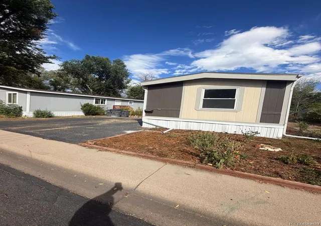 Photo 1 of Manufactured home for sale at 704 Cardinal Dr, Lafayette, CO 80026 | MLS# 9422222 | Listing updated on 2026-10-08