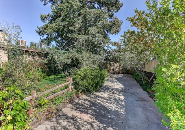 Photo 4 of Single family home for sale at 450 S Quitman St, Denver, CO 80219 | MLS# 5263757 | Listing updated on 2026-10-09