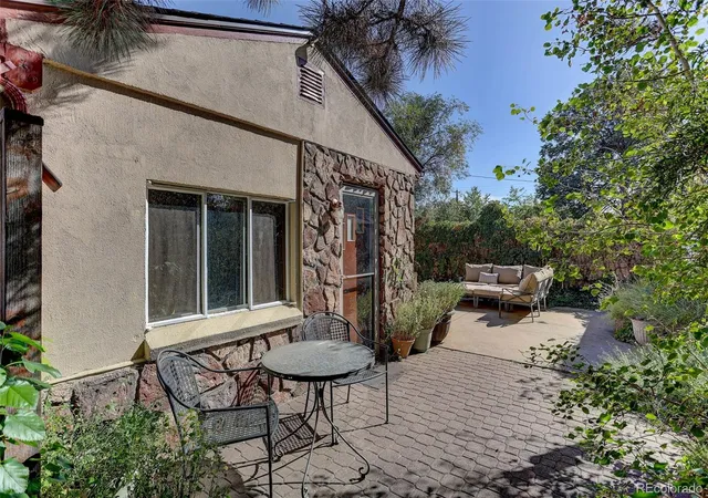 Photo 2 of Single family home for sale at 450 S Quitman St, Denver, CO 80219 | MLS# 5263757 | Listing updated on 2026-10-13