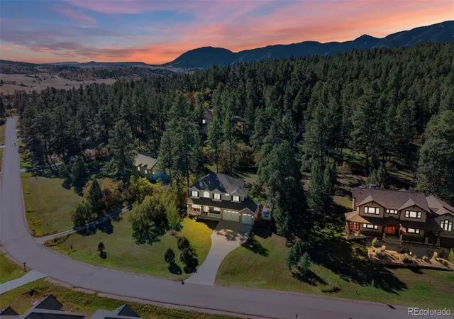 Photo 2 of Single family home for sale at 4200 Mohawk Dr, Larkspur, CO 80118 | MLS# 2353399 | Listing updated on 2026-10-10