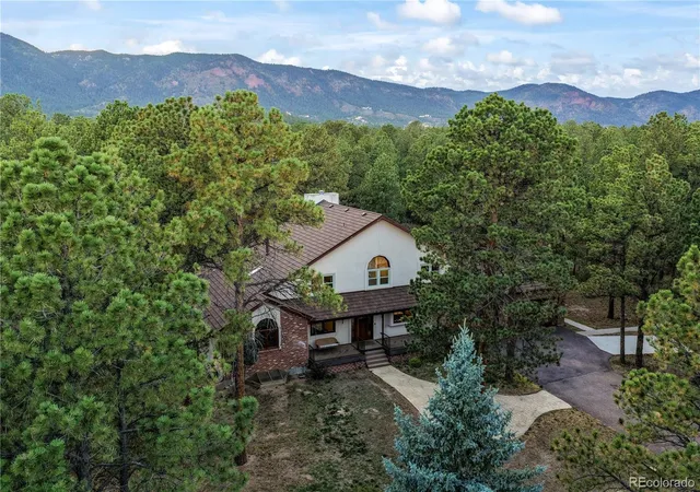 Photo 2 of Single family home for sale at 17555 Shiloh Pines Dr, Monument, CO 80132 | MLS# 8029131 | Listing updated on 2026-10-25