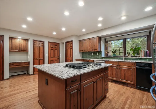 Photo 4 of Single family home for sale at 17555 Shiloh Pines Dr, Monument, CO 80132 | MLS# 8029131 | Listing updated on 2026-10-25