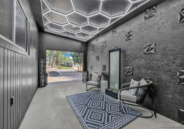 Photo 3 of Single family home for sale at 7092 W 4 Th Ave, Lakewood, CO 80226 | MLS# 6216344 | Listing updated on 2026-10-08
