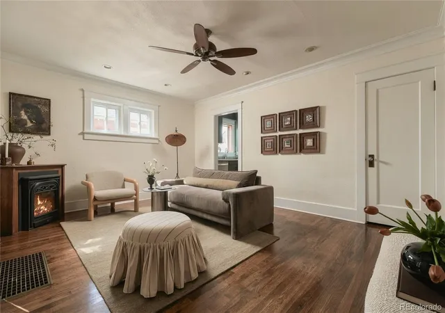 Photo 3 of Single family home for sale at 2237 S Emerson St, Denver, CO 80210 | MLS# 1621463 | Listing updated on 2026-10-21