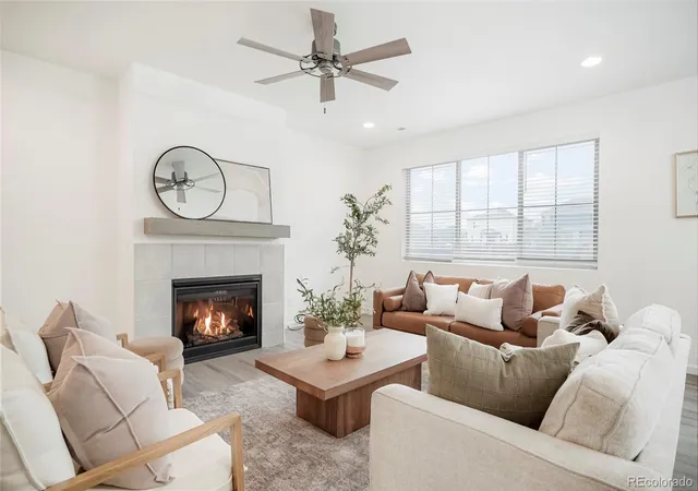Photo 3 of Single family home for sale at 126 S Vandriver Way, Aurora, CO 80018 | MLS# 6799069 | Listing updated on 2026-10-29