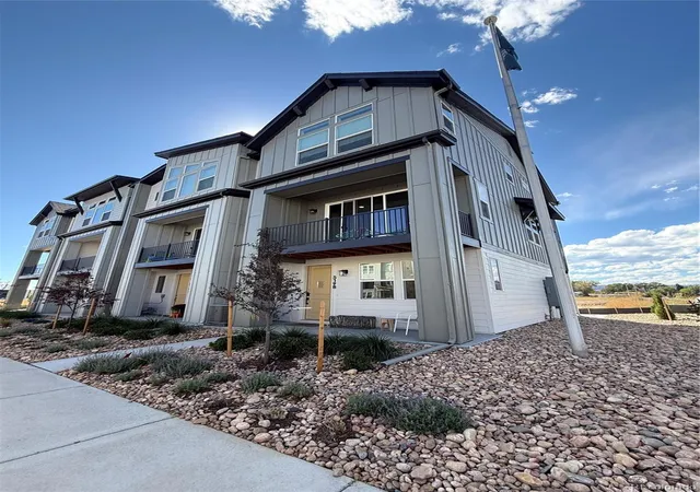 Townhouse for sale at 5198 Robb Way, Arvada, CO 80002 | MLS# 6812138