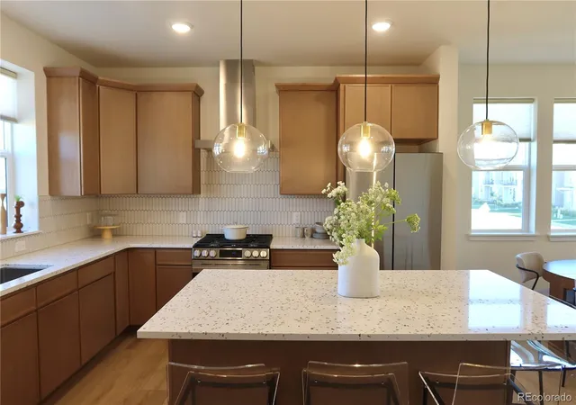 Photo 3 of Townhouse for sale at 5198 Robb Way, Arvada, CO 80002 | MLS# 6812138 | Listing updated on 2026-10-09