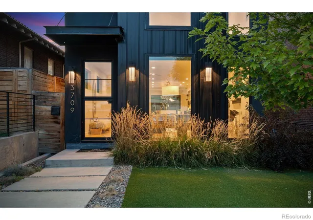 Photo 2 of Single family home for sale at 3709 Tejon St, Denver, CO 80211 | MLS# IR1070280 | Listing updated on 2026-10-09
