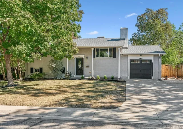 Photo 2 of Single family home for sale at 553 W Easter Ave, Littleton, CO 80120 | MLS# 5473000 | Listing updated on 2026-10-09