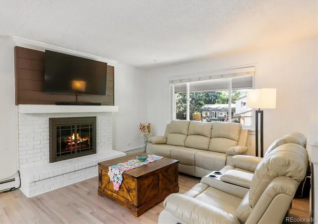 Photo 3 of Single family home for sale at 553 W Easter Ave, Littleton, CO 80120 | MLS# 5473000 | Listing updated on 2026-10-09