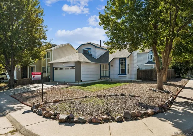 Photo 2 of Single family home for sale at 3835 S Halifax St, Aurora, CO 80013 | MLS# 9264472 | Listing updated on 2026-10-15