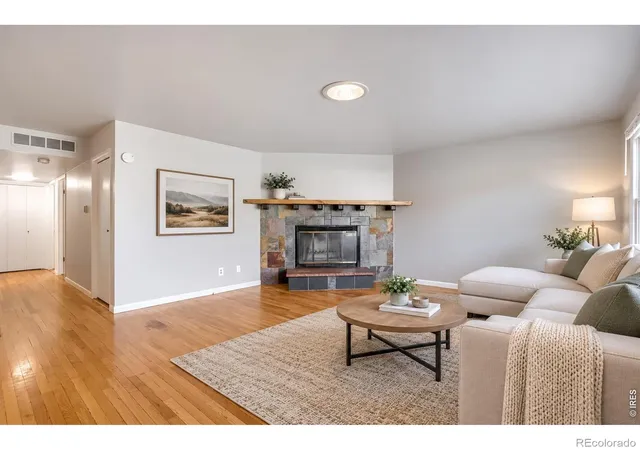 Photo 3 of Single family home for sale at 538 2nd Street Se, Loveland, CO 80537 | MLS# IR1070286 | Listing updated on 2026-10-08