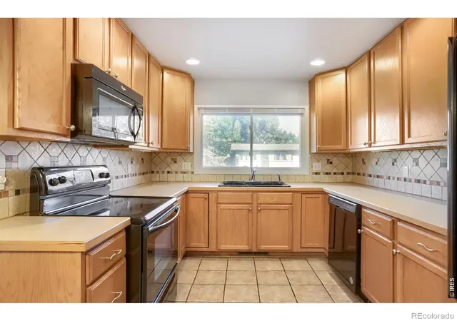 Photo 3 of Single family home for sale at 538 2nd Street SE, Loveland, CO 80537 | MLS# IR1070286 | Listing updated on 2026-10-08