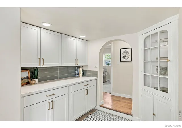Photo 3 of Single family home for sale at 950 S Leyden St, Denver, CO 80224 | MLS# IR1070289 | Listing updated on 2026-10-08