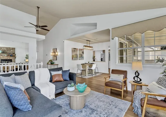 Listing Photo 4 - Condo for sale in building located at 14323 E Marina Dr, Aurora, CO 80014 - Unit #B
