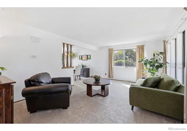 Photo 3 of Single family home for sale at 3701 Yale Dr, Longmont, CO 80503 | MLS# IR1070296 | Listing updated on 2026-10-16