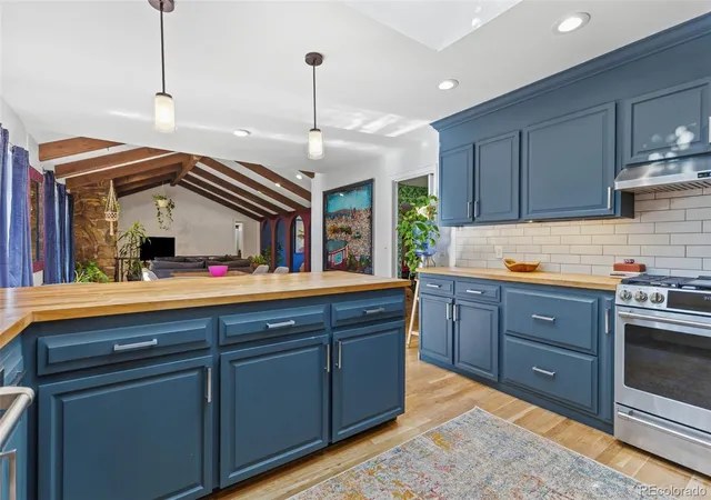 Photo 3 of Single family home for sale at 3691 S Narcissus Way, Denver, CO 80237 | MLS# 7533386 | Listing updated on 2026-10-10