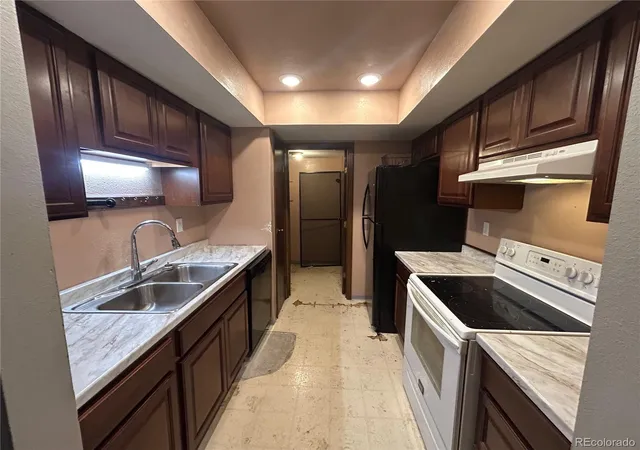 Photo 1 of Condo for sale at 3550 S Harlan St #187, Denver, CO 80235 | MLS# 6489294 | Listing updated on 2026-10-09
