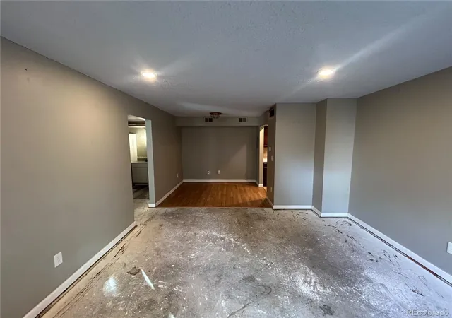 Photo 3 of Condo for sale at 3550 S Harlan St #187, Denver, CO 80235 | MLS# 6489294 | Listing updated on 2026-10-09