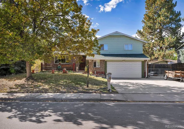 Photo 1 of Single family home for sale at 3045 S Teller St, Denver, CO 80227 | MLS# 8595148 | Listing updated on 2026-10-18