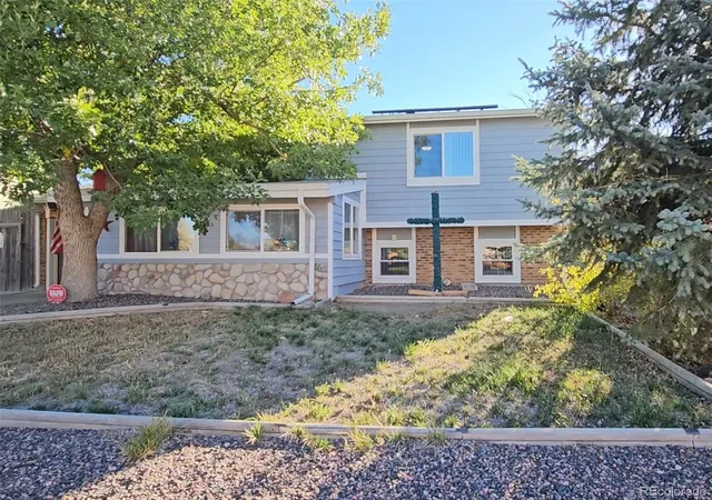 Photo 2 of Single family home for sale at 232 Harrison Dr, Bennett, CO 80102 | MLS# 7157893 | Listing updated on 2026-10-09