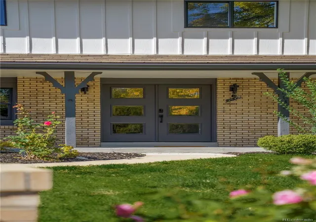 Photo 3 of Single family home for sale at 3645 S Poplar St, Denver, CO 80237 | MLS# 8193747 | Listing updated on 2026-10-10