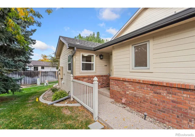 Photo 4 of Townhouse for sale at 4540 Larkbunting Dr #6A, Fort Collins, CO 80526 | MLS# IR1070320 | Listing updated on 2026-10-09