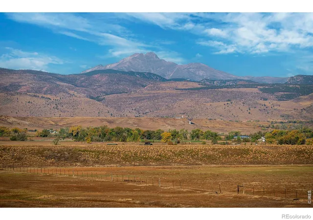 Photo 1 of Single family home for sale at 7483 Deerfield Rd, Longmont, CO 80503 | MLS# IR1070322 | Listing updated on 2026-10-15