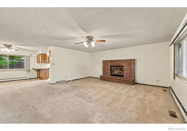 Photo 4 of Single family home for sale at 3233 Hawthorn Dr, Loveland, CO 80538 | MLS# IR1070325 | Listing updated on 2026-10-10