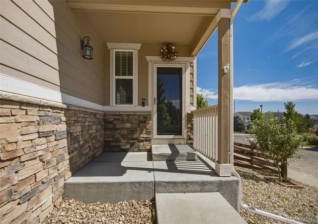 Photo 3 of Single family home for sale at 4801 S Picadilly Ct, Aurora, CO 80015 | MLS# 4123113 | Listing updated on 2026-10-10
