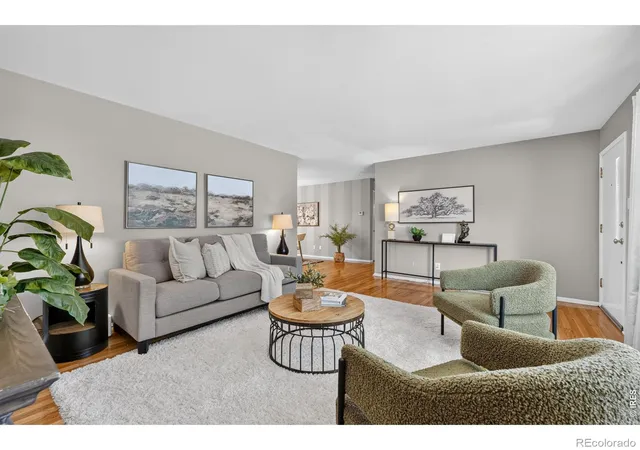 Photo 4 of Single family home for sale at 719 S Swadley St, Lakewood, CO 80228 | MLS# IR1070331 | Listing updated on 2026-10-09
