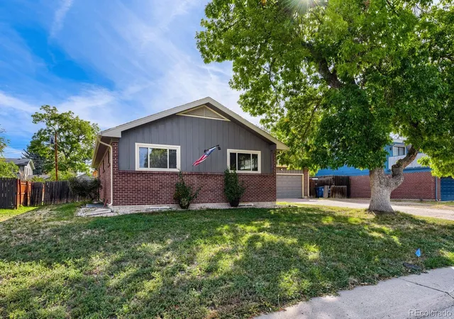 Photo 3 of Single family home for sale at 6660 S High St, Centennial, CO 80121 | MLS# 3830163 | Listing updated on 2026-10-09
