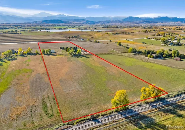 Photo 3 of Single family home for sale at 13770 Davis Ln, Longmont, CO 80504 | MLS# 8780341 | Listing updated on 2026-10-09