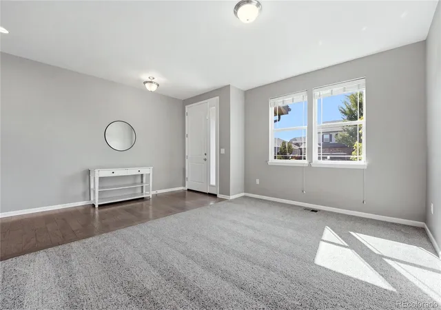 Photo 3 of Single family home for sale at 25129 E Ellsworth Dr, Aurora, CO 80018 | MLS# 6865137 | Listing updated on 2026-10-09