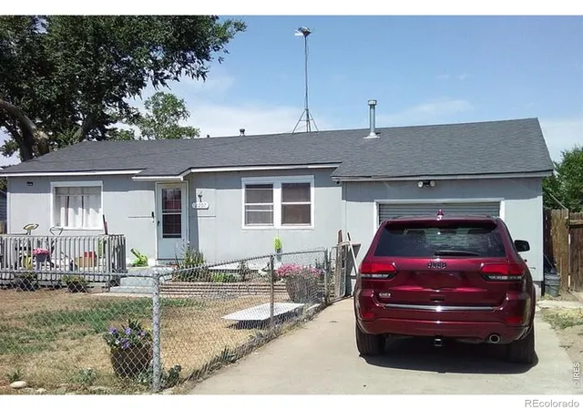 Photo 2 of Single family home for sale at 2207 NW C St, Greeley, CO 80631 | MLS# IR1070342 | Listing updated on 2026-10-09