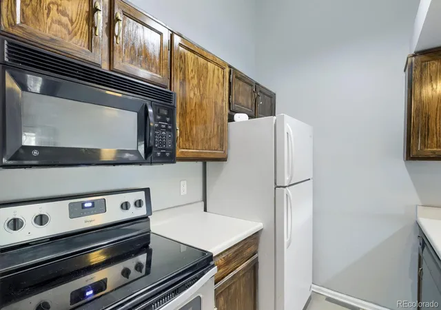 Photo 3 of Condo for sale at 16001 E Alaska Pl #13, Aurora, CO 80017 | MLS# 2009811 | Listing updated on 2026-10-11