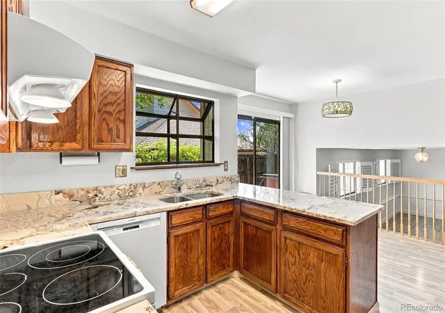 Photo 3 of Single family home for sale at 5650 W 73rd Avenue, Arvada, CO 80003 | MLS# 5036626 | Listing updated on 2026-10-17