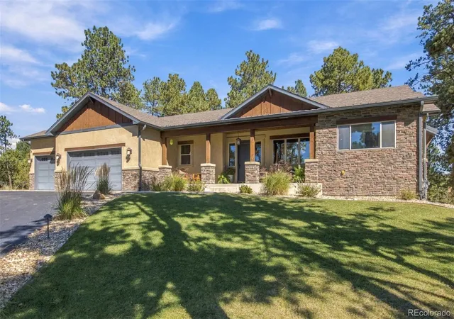 Photo 1 of Single family home for sale at 1109 Tenderfoot Dr, Larkspur, CO 80118 | MLS# 8708033 | Listing updated on 2026-10-10