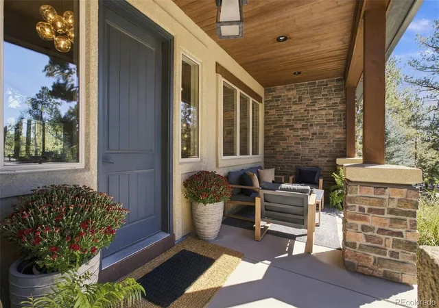 Photo 2 of Single family home for sale at 1109 Tenderfoot Dr, Larkspur, CO 80118 | MLS# 8708033 | Listing updated on 2026-10-10