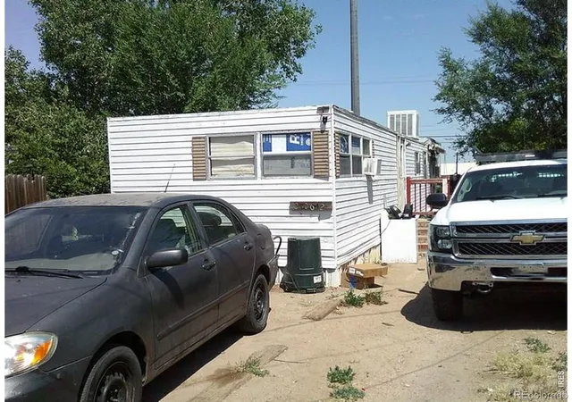 Photo 2 of Multi family home for sale at 2106 4th Avenue, Greeley, CO 80631 | MLS# IR1070353 | Listing updated on 2026-10-09