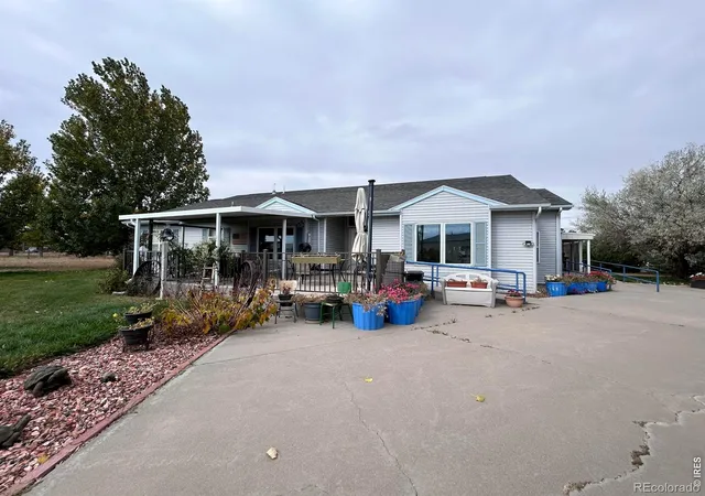Photo 1 of Single family home for sale at 717 3rd Avenue, Wiggins, CO 80654 | MLS# IR1070361 | Listing updated on 2026-10-09