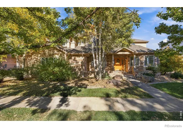 Photo 2 of Single family home for sale at 4927 Valley Oak Dr, Loveland, CO 80538 | MLS# IR1070363 | Listing updated on 2026-10-16