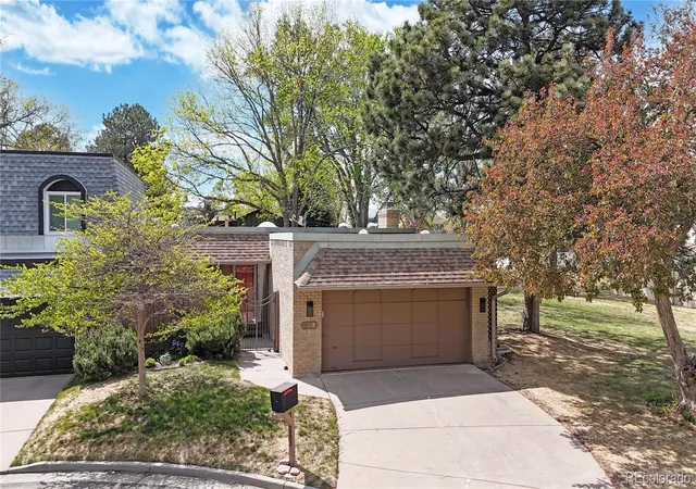 Photo 1 of Single family home for sale at 153 S Vance Ct, Lakewood, CO 80226 | MLS# 3130358 | Listing updated on 2026-10-09