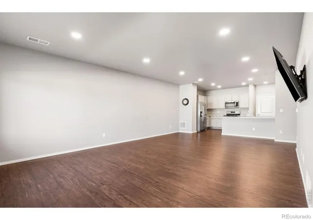 Photo 3 of Townhouse for sale at 3633 Ronald Reagan Ave, Wellington, CO 80549 | MLS# IR1070368 | Listing updated on 2026-10-10