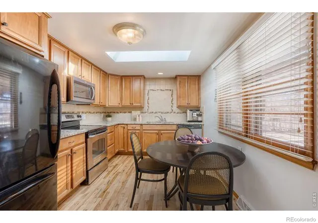 Photo 4 of Single family home for sale at 1103 Grant St, Longmont, CO 80501 | MLS# IR1070370 | Listing updated on 2026-10-09