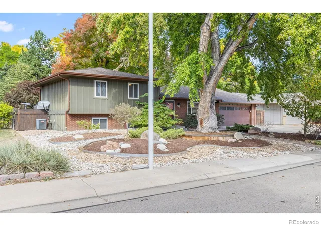 Photo 1 of Single family home for sale at 300 Linda Ln, Fort Collins, CO 80525 | MLS# IR1070374 | Listing updated on 2026-10-09