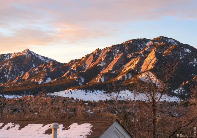 Photo 2 of Single family home for sale at 2140 Mesa Dr, Boulder, CO 80304 | MLS# IR1070376 | Listing updated on 2026-10-09