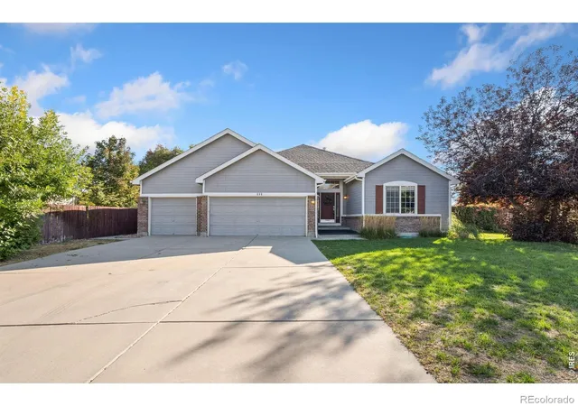 Photo 2 of Single family home for sale at 111 Kits Pl, Johnstown, CO 80534 | MLS# IR1070378 | Listing updated on 2026-10-09